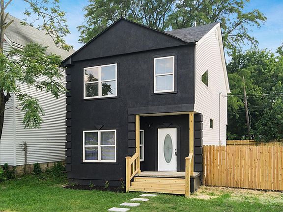 2nd image of 861 Old Leonard Ave #859
