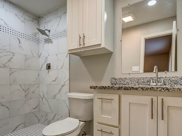 7813 Evening Star Dr — Photo 14