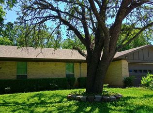 112 Pecos St, Glen Rose, TX 76043