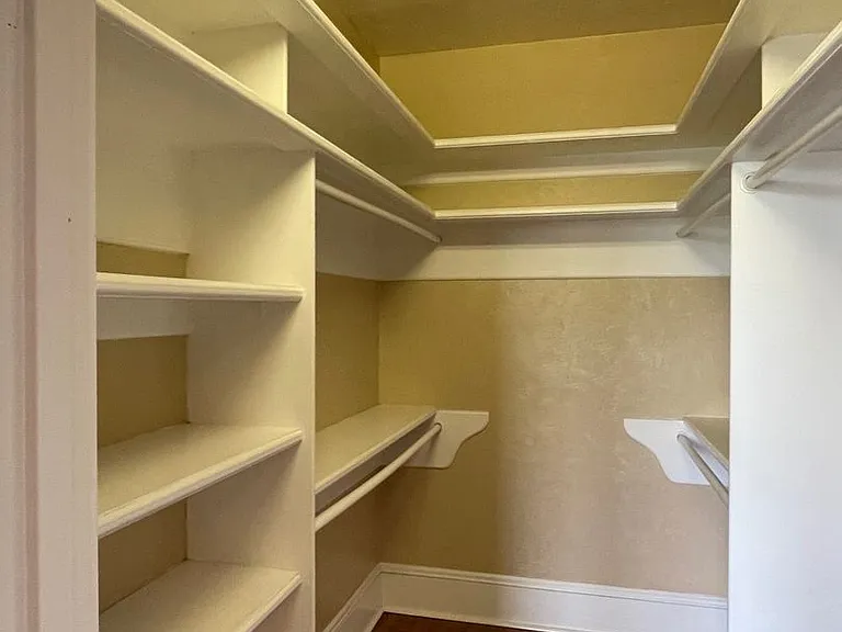 1008 N Killingsworth St #1 — Photo 8