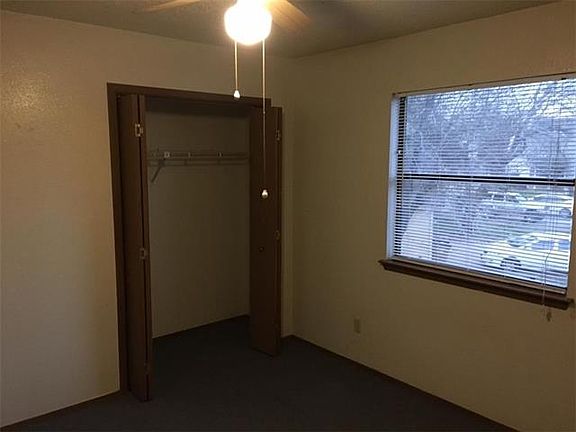 5th image of 3001 Jadewood Ct APT A