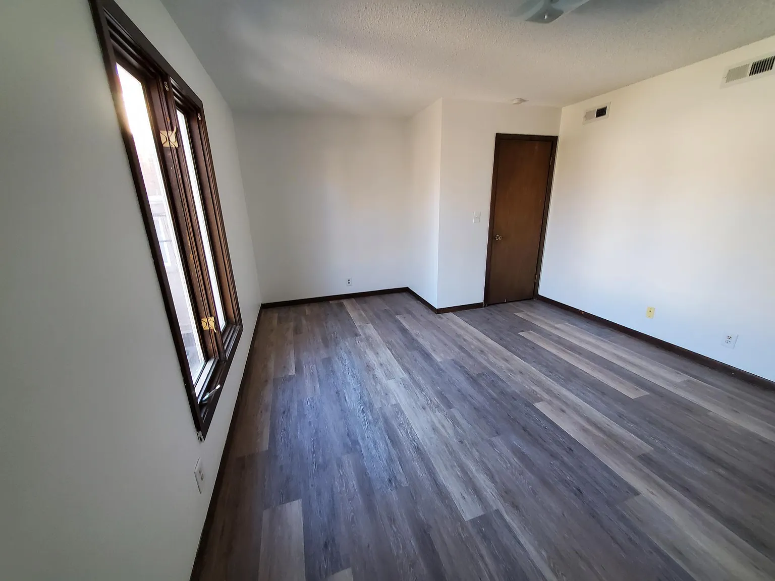 1 bed, 650 sqft, $725 — Photo 2