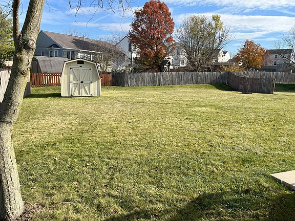 5th image of 1750 Creekview Dr