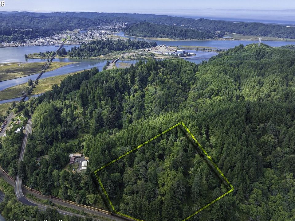 2nd image of 0 Lower Smith River Rd