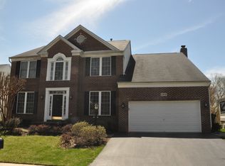 2413 Heather Stone Dr, Gambrills, MD 21054