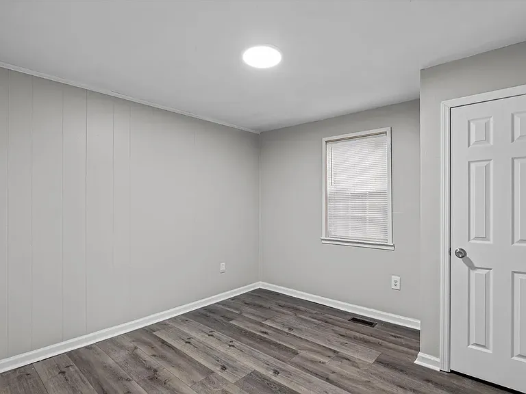 2411 Ruby Dr — Photo 6