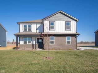7888 Magnolia St, New Palestine, IN 46163