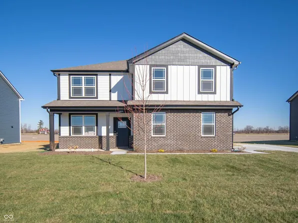 7888 Magnolia St, New Palestine, IN 46163