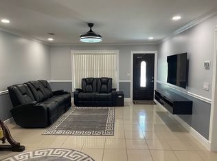 8958 SE Hobe Ridge Ave, Hobe Sound, FL 33455