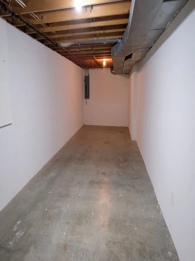 Must see in person! Well maintained 3 Bed 2.5 bath condo in a very quiet location. 2 car detached... — Photo 2