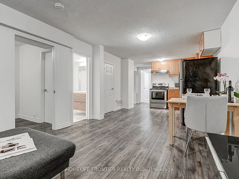 29 Madsen Cres #BASEMENT — Photo 7