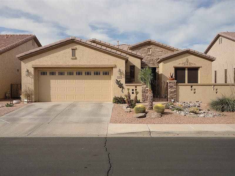 1st image of 4048 E Donato Dr
