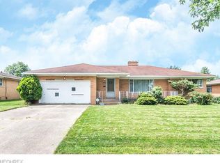 14625 Seneca Trl, Middleburg Heights, OH 44130