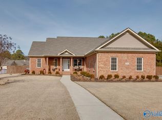 103 Chameleon Ct, Owens X Rds, AL 35763