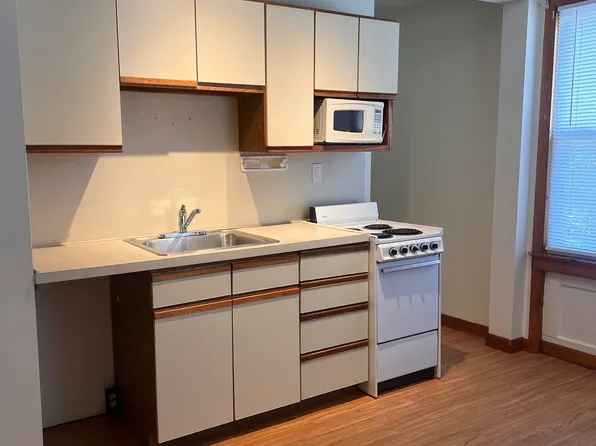 49 Ledyard Ave #1, Groton, CT 06340