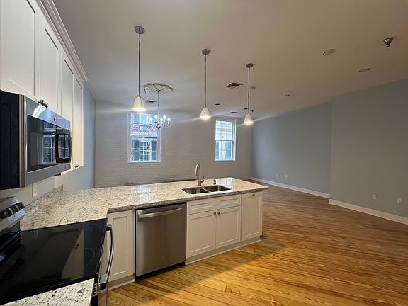 4th image of 1216 Royal St APT 2