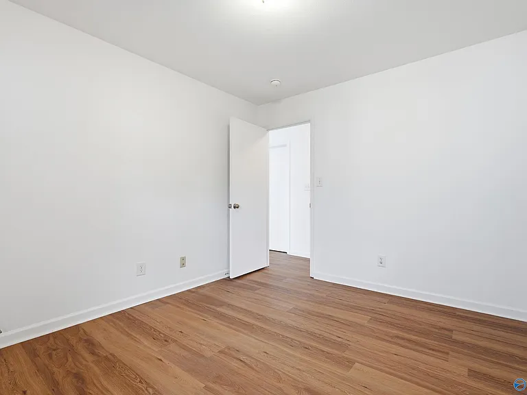 15328 Mill Valley Dr — Photo 18