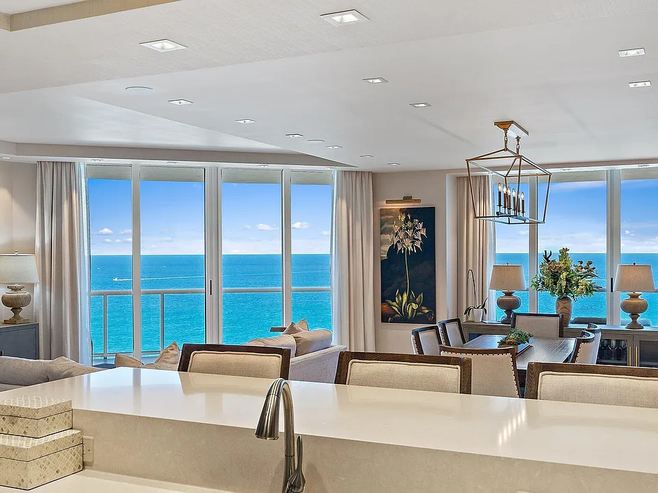 2700 N Ocean Dr #2304B