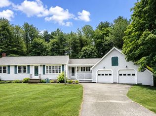 5 Overlook Dr, Buxton, ME 04093