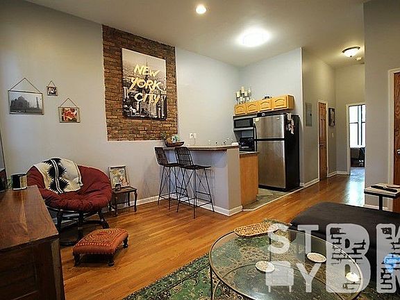3rd image of 38 Halsey St #2F
