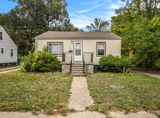 2424 Wood St, Muskegon Heights, MI 49444