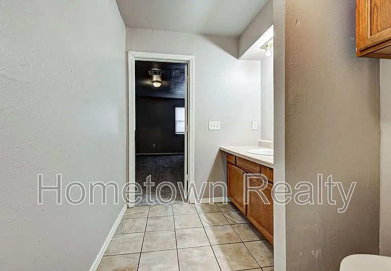 312 NW 118th St — Photo 25