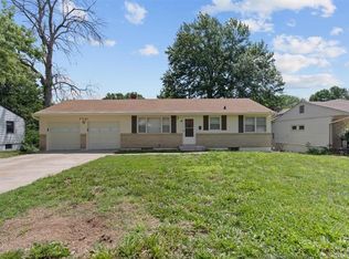 3721 S Pleasant St, Independence, MO 64055