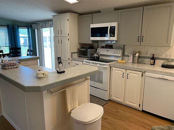3rd image of 6148 Sundance Dr #192