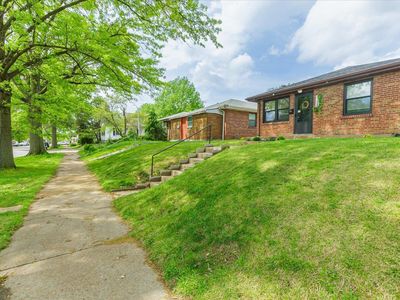 7329 S Grand Ave, Saint Louis, MO, 63111