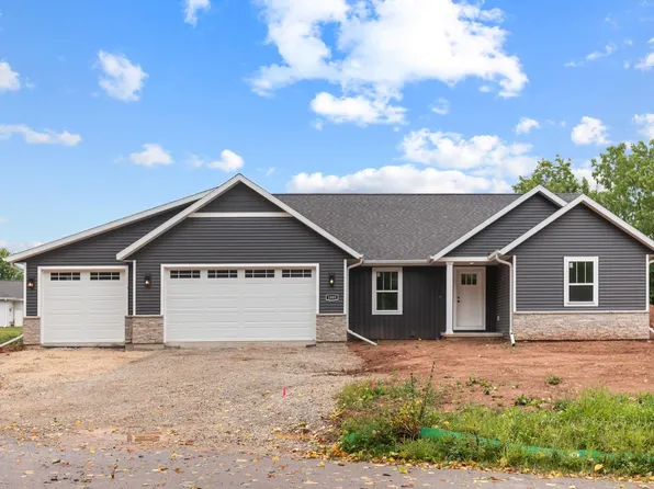 1005 Lotus Trl, Menasha, WI 54952