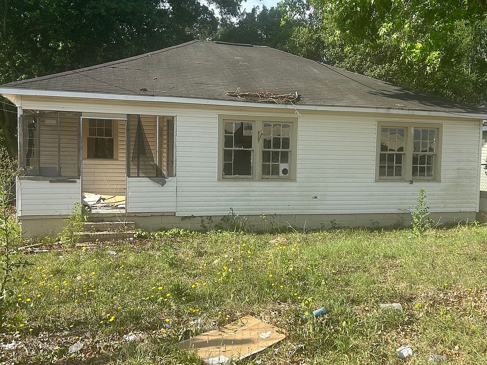 1st image of 730 Villa Esta Ave