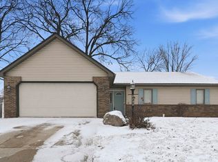 2230 Foxboro Dr, Fort Wayne, IN
