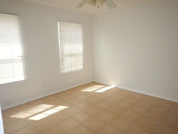 5th image of 5219 Cross Creek Dr