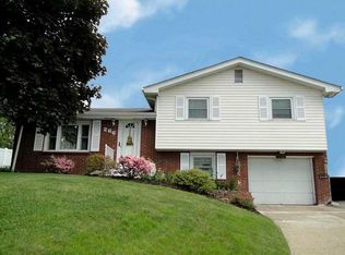 266 McConnell Rd, Canonsburg, PA 15317