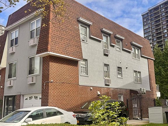 4th image of 20920 23rd Avenue