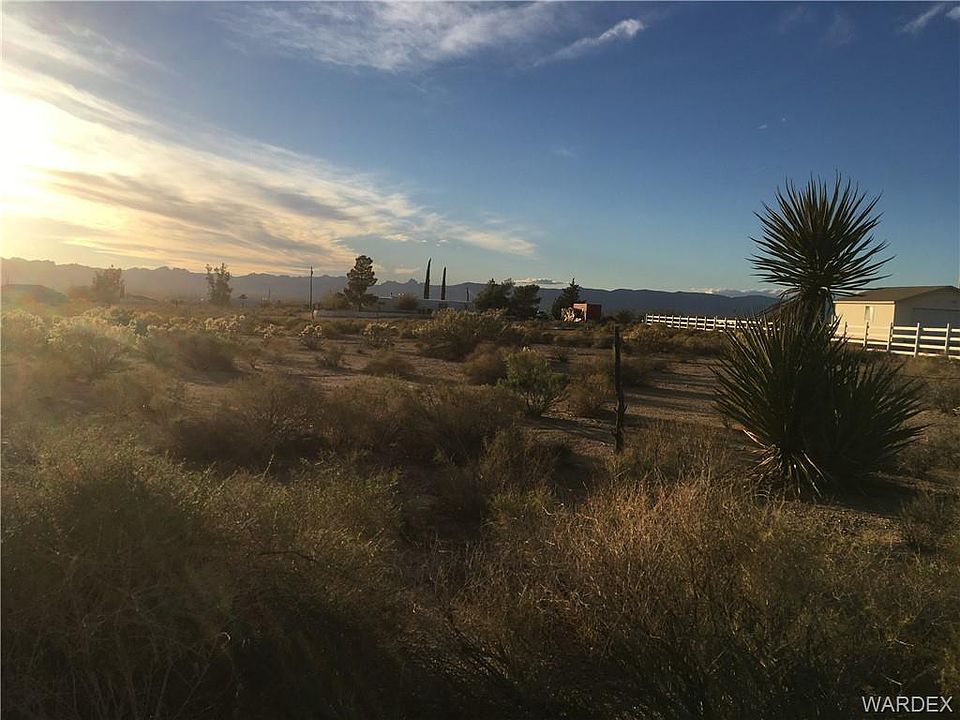 2nd image of 3567 N Bacobi Rd