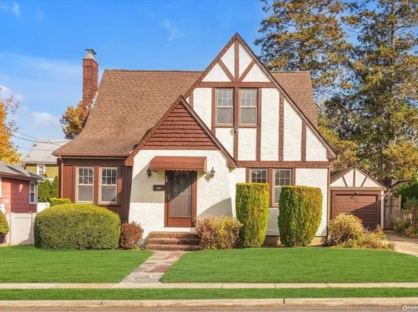 29 New Street, Lynbrook, NY 11563
