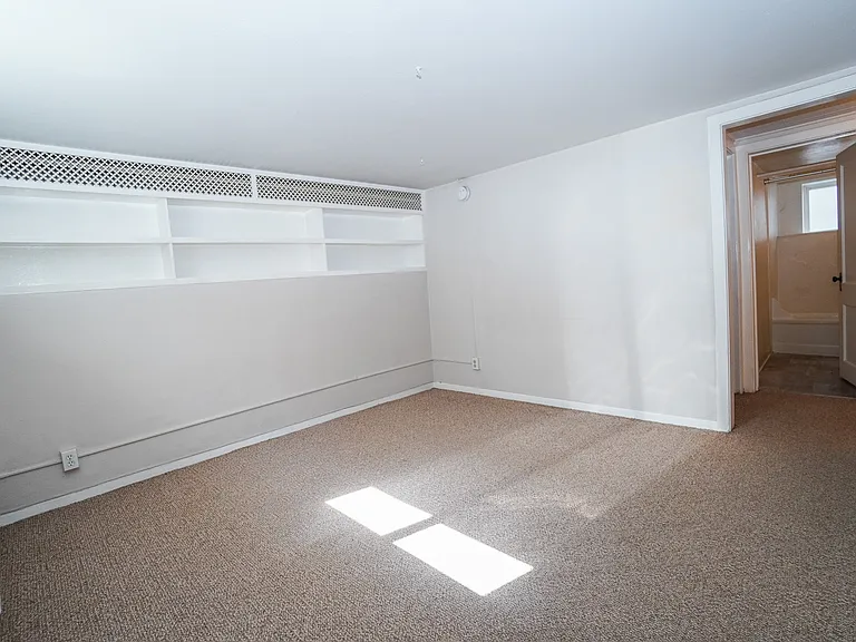 2506 W Woodlawn Ave #4 — Photo 17
