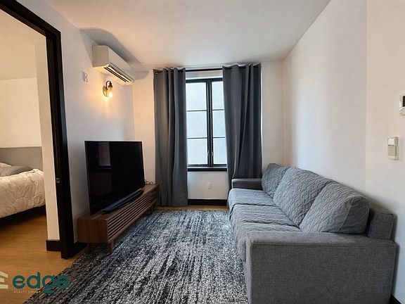3rd image of 82 Jefferson St #4H