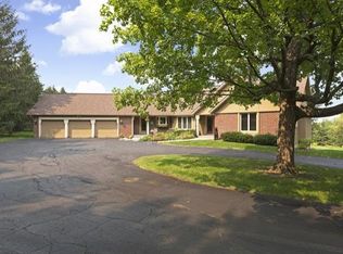 1575 N Willow Dr, Long Lake, MN 55356