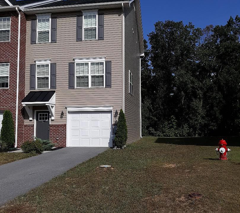 47 Savage Ct, Falling Waters, WV 25419 Zillow