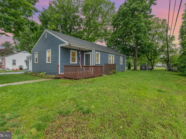 1 Norman Allen St, Elkton, MD 21921