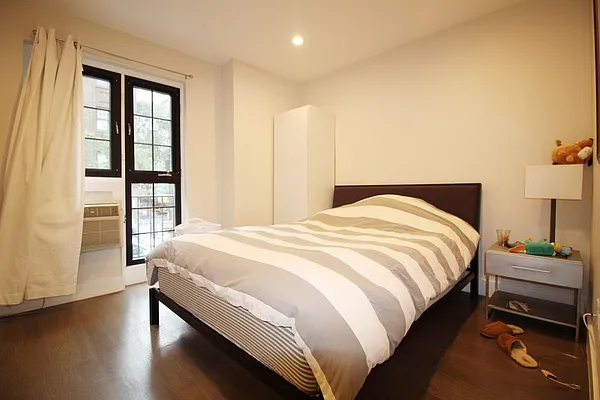 Rented by Bold New York | media 35