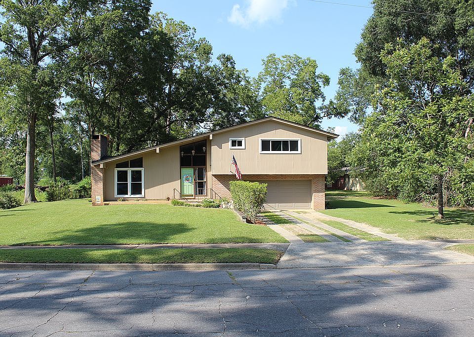 1st image of 148 Huckabee St