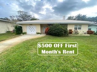 3096 Renatta Dr, Belleair Bluffs, FL 33770