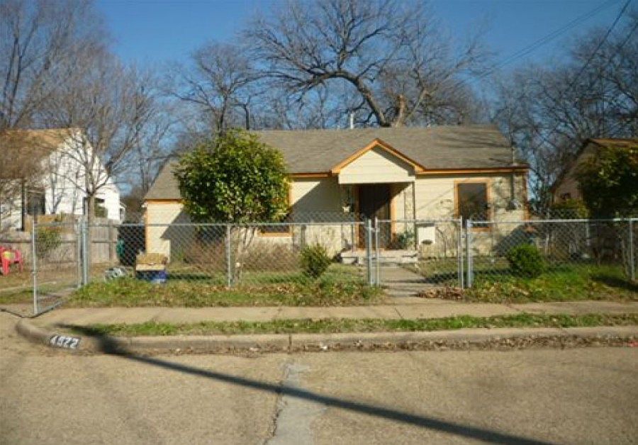 1st image of 4922 Bartlett Ave
