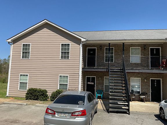2nd image of 303-305 Wax Rd SE #307