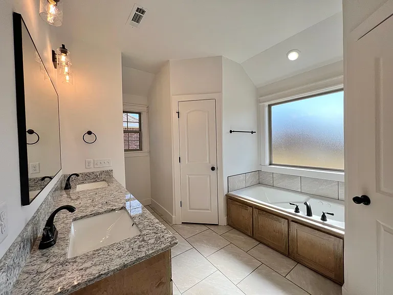 975 Sugar Pine St — Photo 11