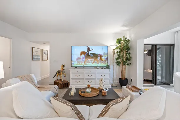 11397 Pond View Dr — Photo 7