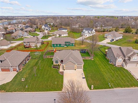 2nd image of 12524 Prestwick Dr